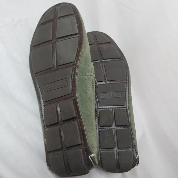 Alfani Mens Green Suede Loafers, Size 8 - Picture 4 of 7